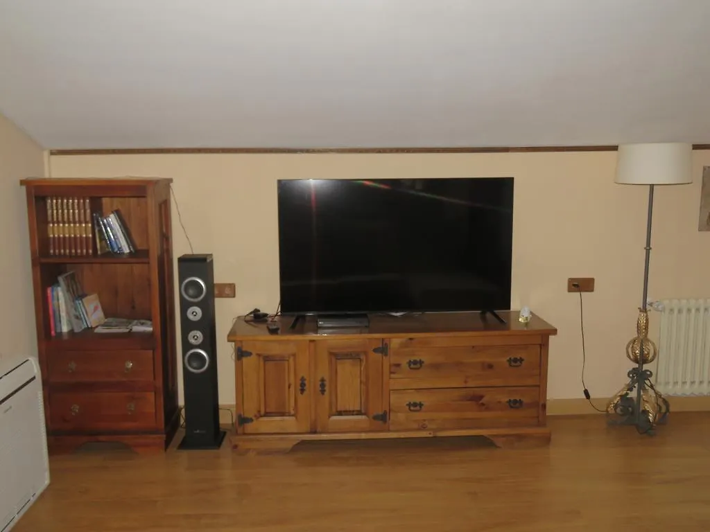 Elai Etxea Loft Baias Apartment Pobes
